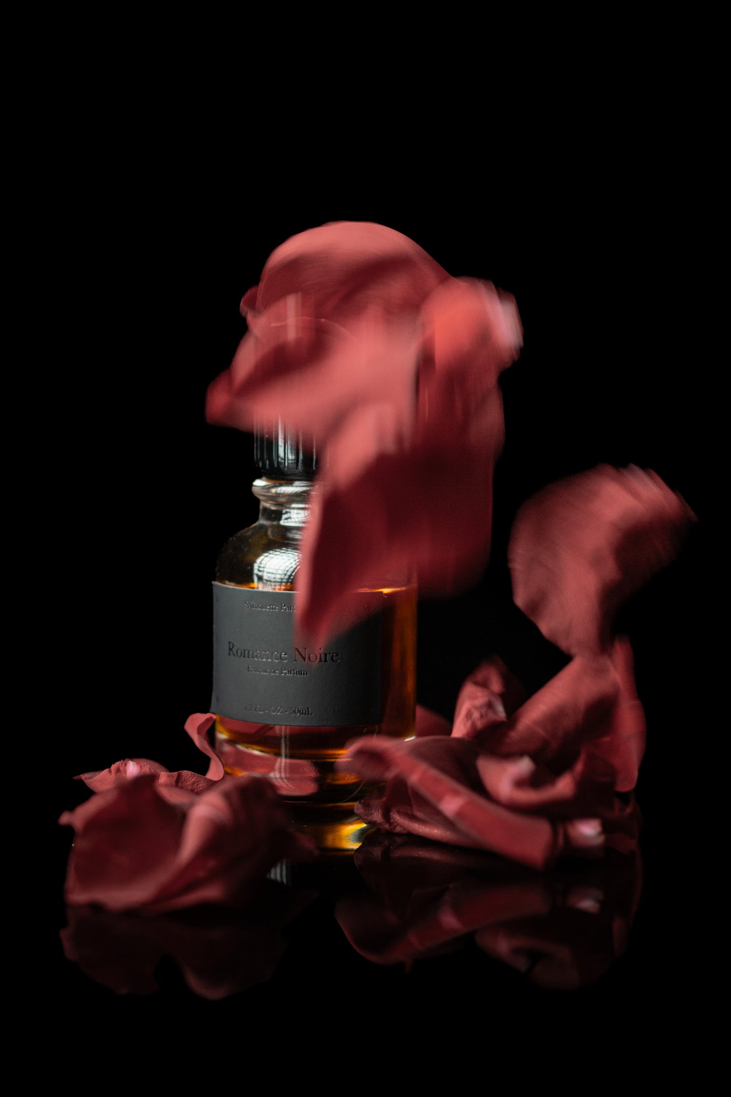 Romance Noire - Sylhouette